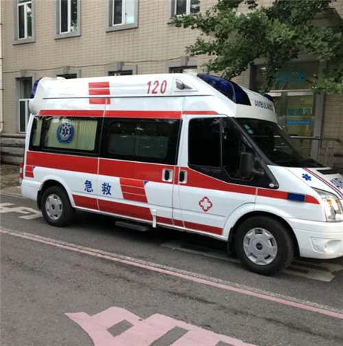 平果选择我们的救护车出租，开启安心转院之旅
